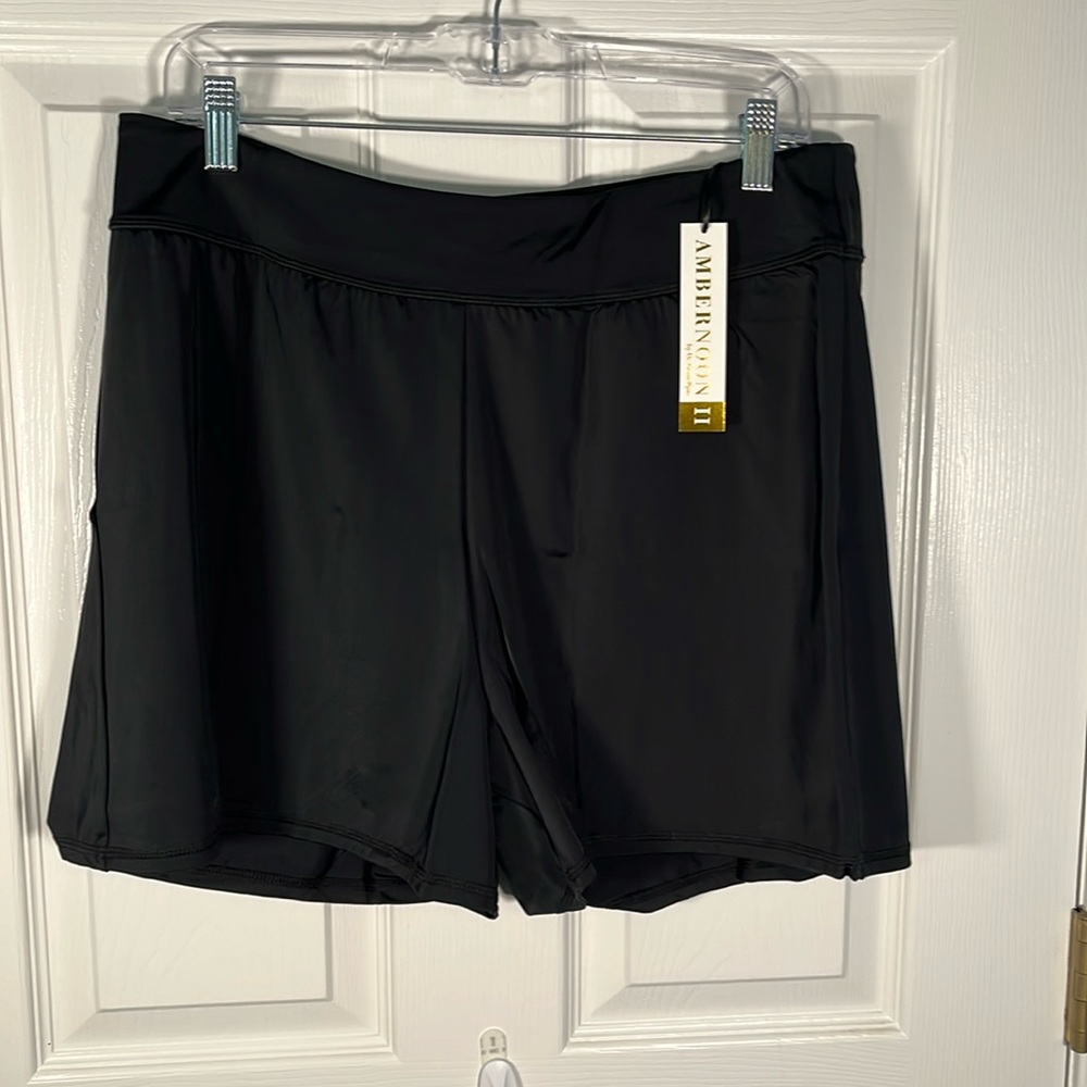 Ambernoon II UPF 50 swim shorter colorsm shorts black size 14